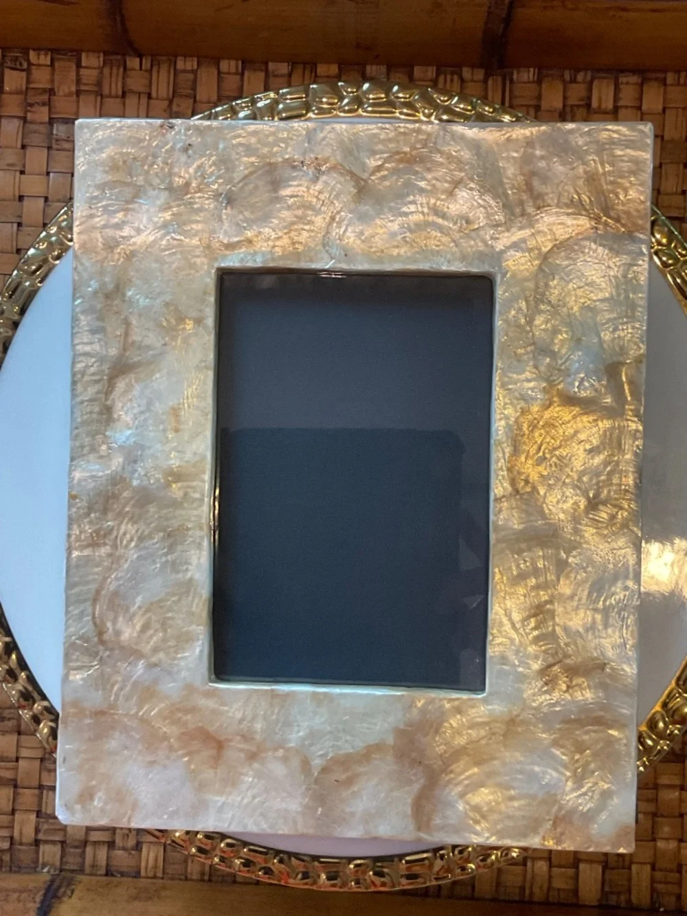 Lovely Gold Mother of Pearl Frame For 4x6 Photo